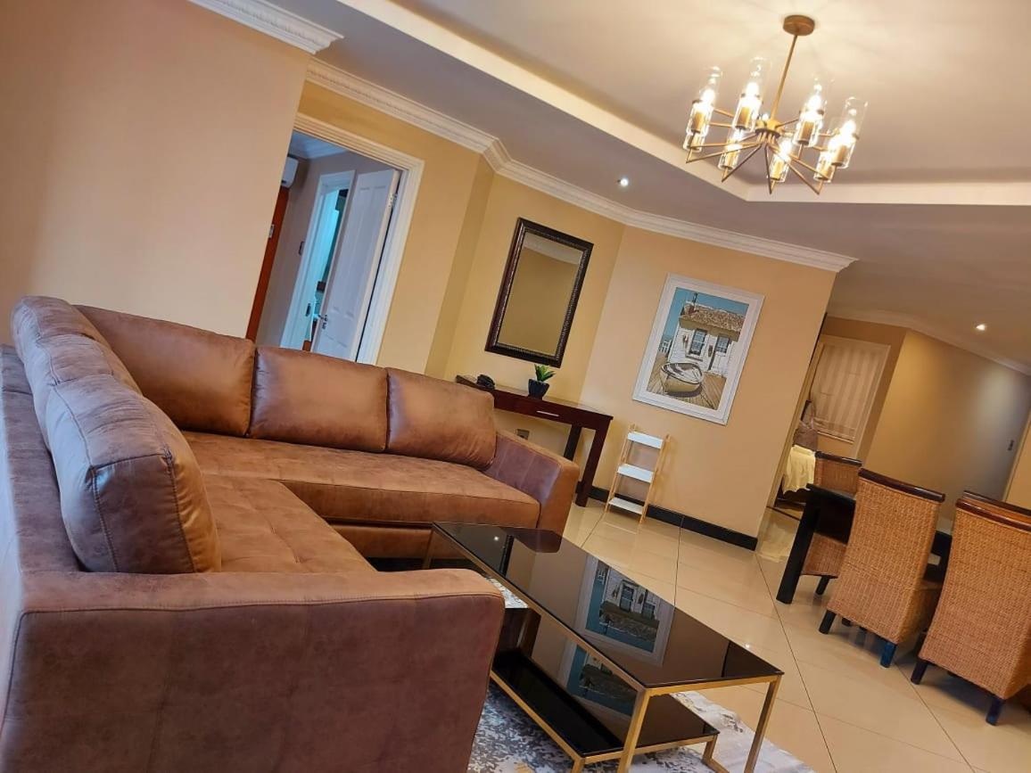 Ocean Sunrise At The Sails - Durban Point Waterfront Apartment Exterior photo